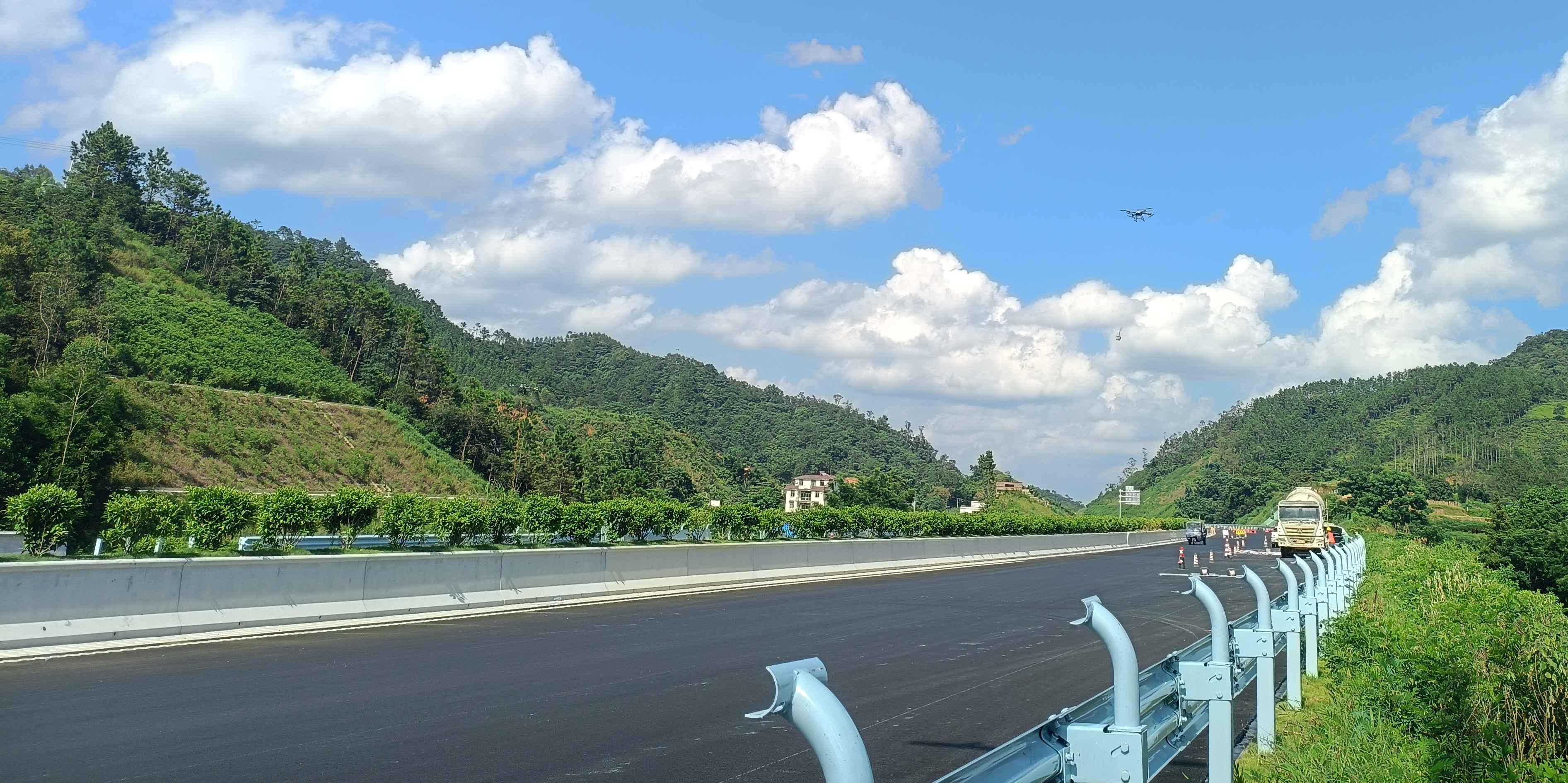 智慧高速解决方案